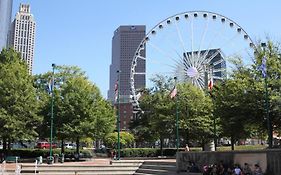 D.P. Location! Location! Stunning 2Bd/2Bath- Heart Of Downtown Atlanta